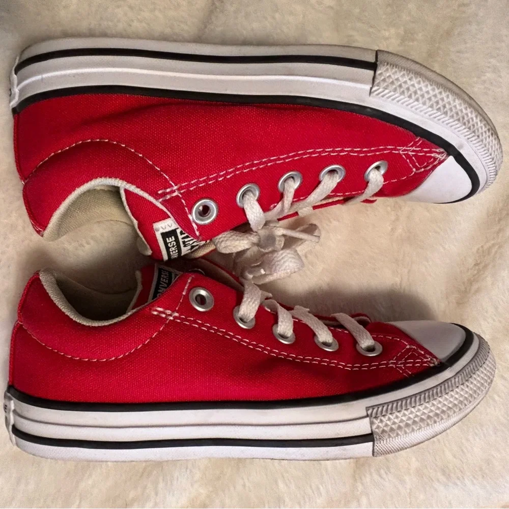 Converse Kids Chuck Taylor Red Black White Canvas Tennis Shoes Sneakers